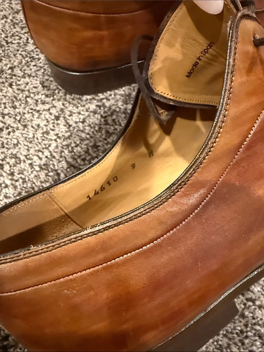 Magnanni Brown Burnished Leather Lace-Up Oxfords